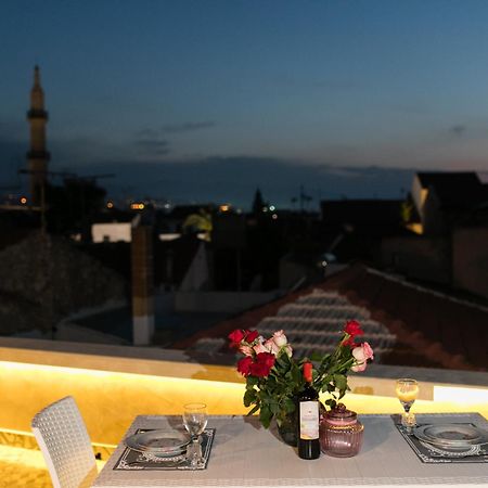 Jacuzzi Suite In The Heart Of Oldtown Rethimno Eksteriør billede