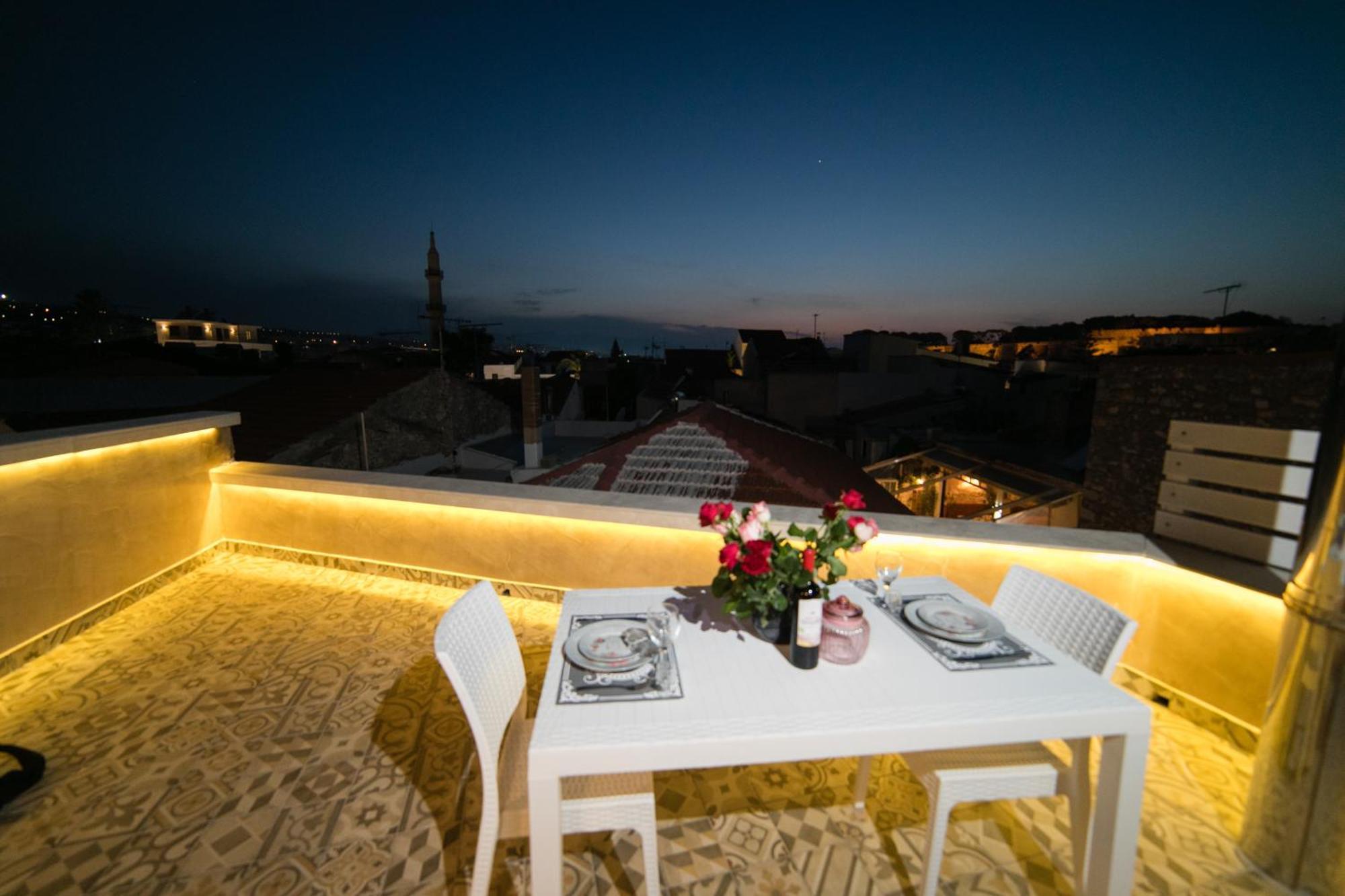 Jacuzzi Suite In The Heart Of Oldtown Rethimno Eksteriør billede