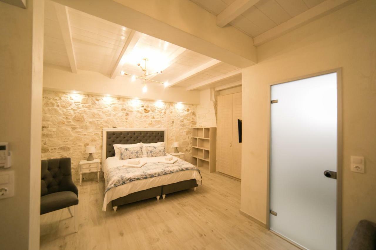 Jacuzzi Suite In The Heart Of Oldtown Rethimno Eksteriør billede