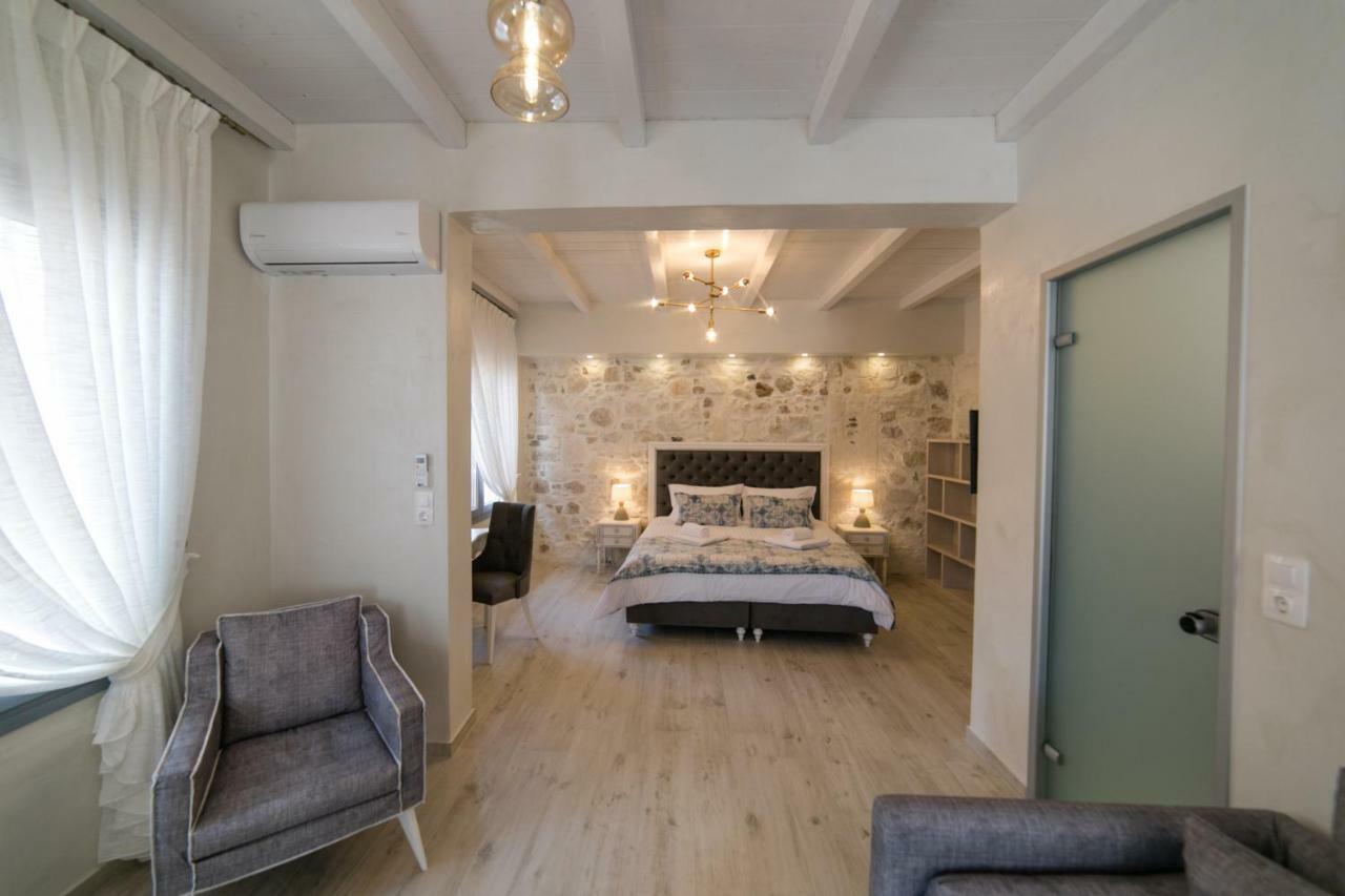 Jacuzzi Suite In The Heart Of Oldtown Rethimno Eksteriør billede